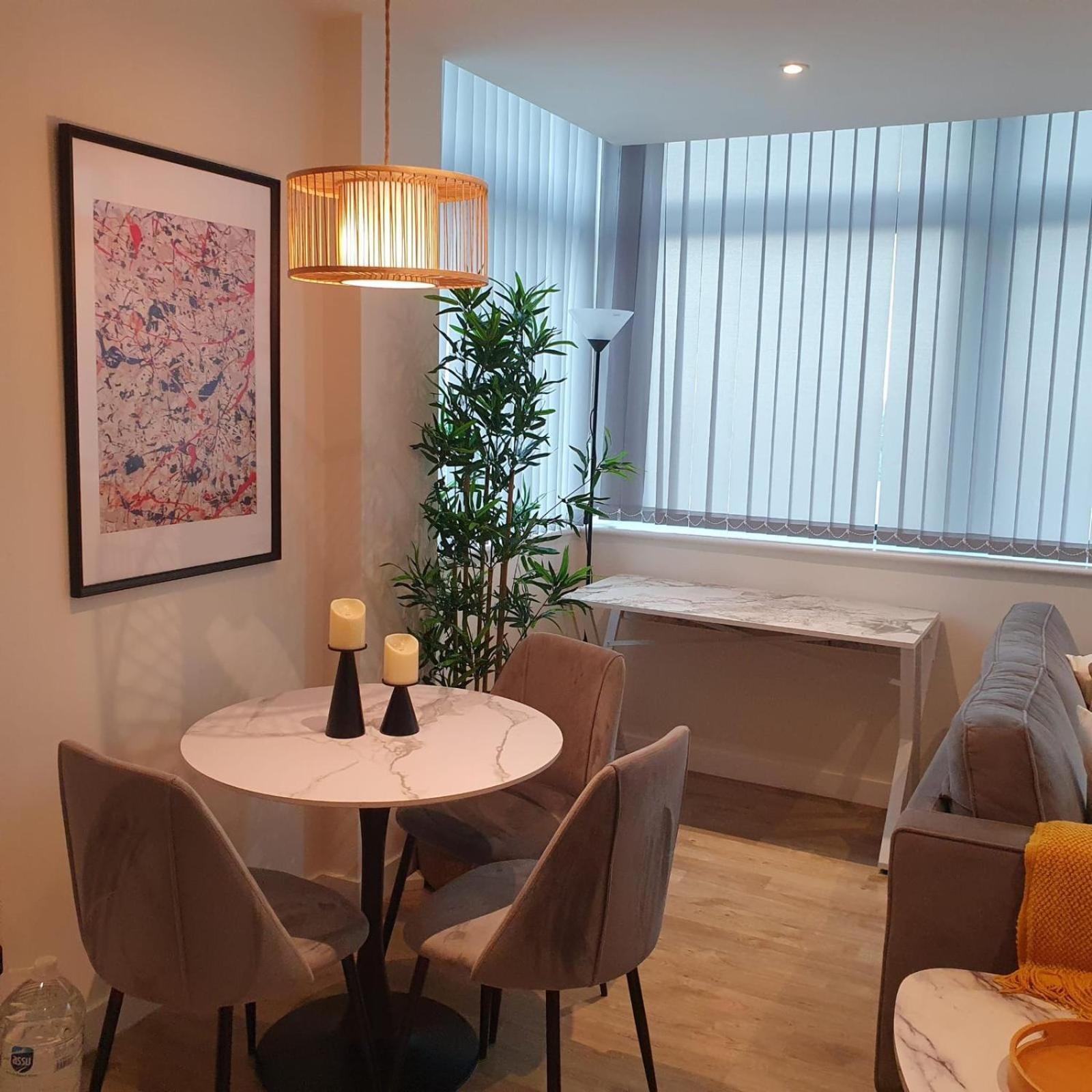 Lovely 1 Bed Apartment - Old Trafford Manchester Luaran gambar
